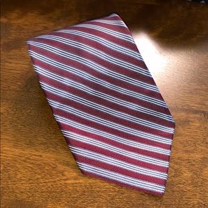 Roundtree & Yorke men’s tie